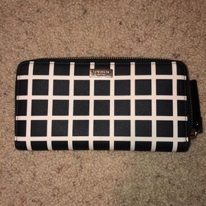 Kate spade wallet